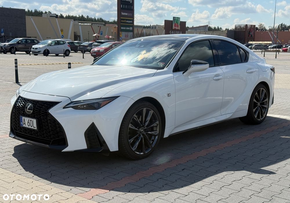 Lexus IS - 17