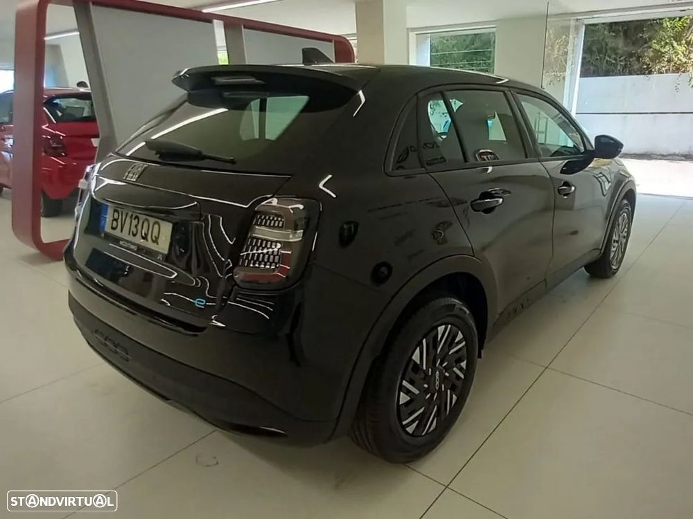 Fiat 600e 54 kWh (RED) - 5