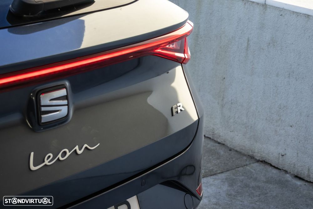 SEAT Leon ST 2.0 TDI FR DSG - 11