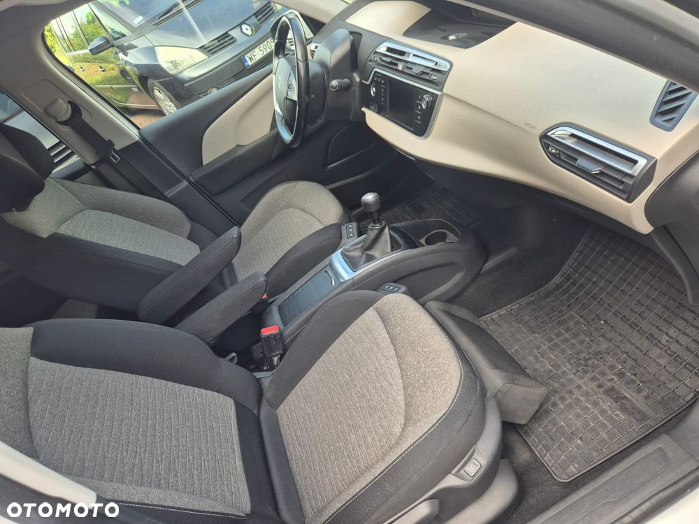 Citroën C4 Picasso 1.2 PureTech Shine S&S - 17
