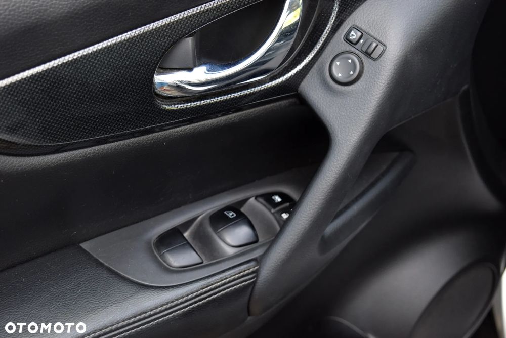 Nissan X-Trail 1.6 DCi Tekna 4WD - 20