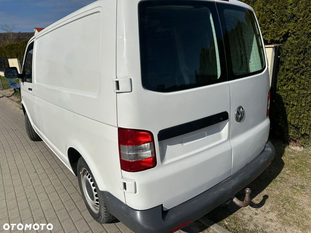 Volkswagen Transporter T5 - 10