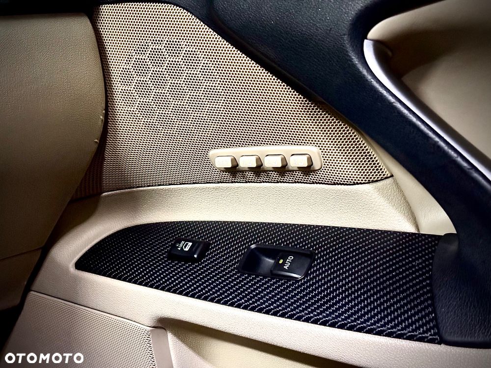 Lexus IS 250 Prestige - 15