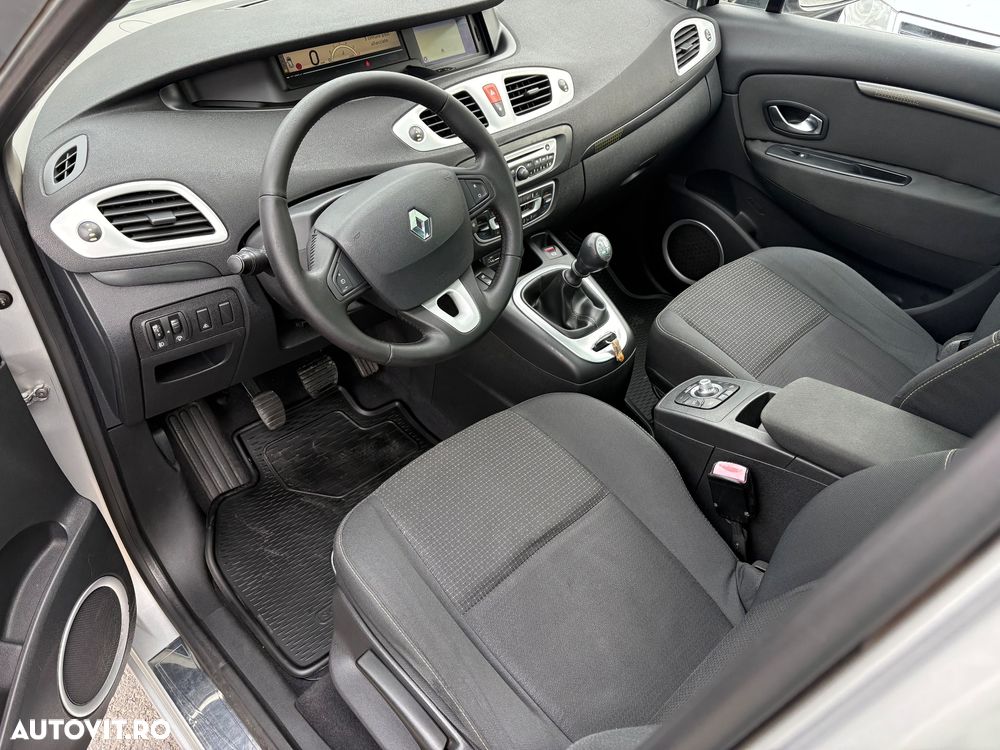 Renault Scenic dCi 110 Xmod Paris - 6