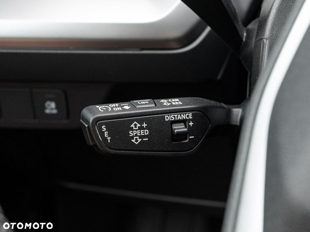Audi Q4 e-tron 35 52kWh Advanced - 16