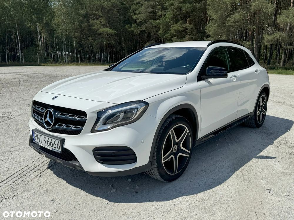 Mercedes-Benz GLA 200 7G-DCT AMG Line - 4