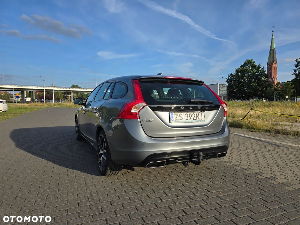 Volvo V60 D4 - 7