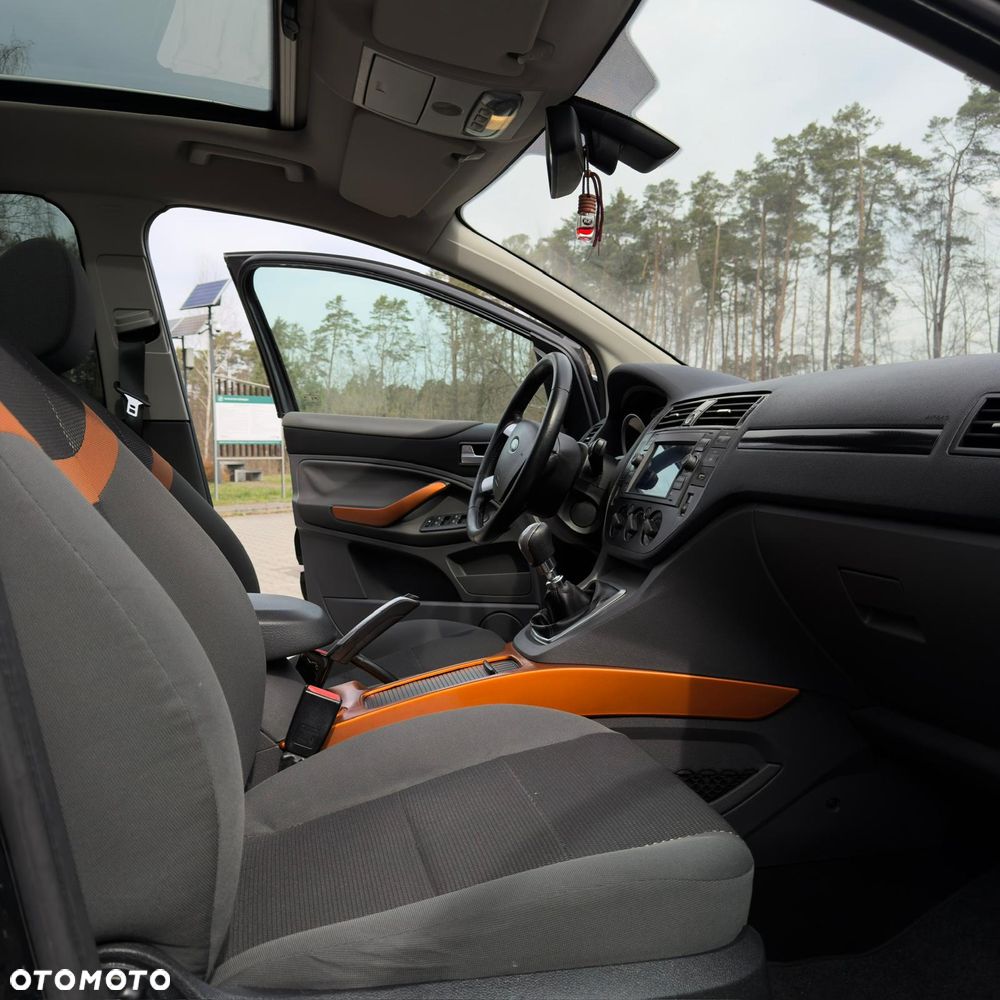 Ford Kuga 2.0 TDCi 4x4 Trend - 17