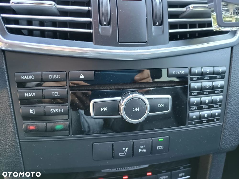 Mercedes-Benz Klasa E 220 BlueTEC 7G-TRONIC Avantgarde - 19