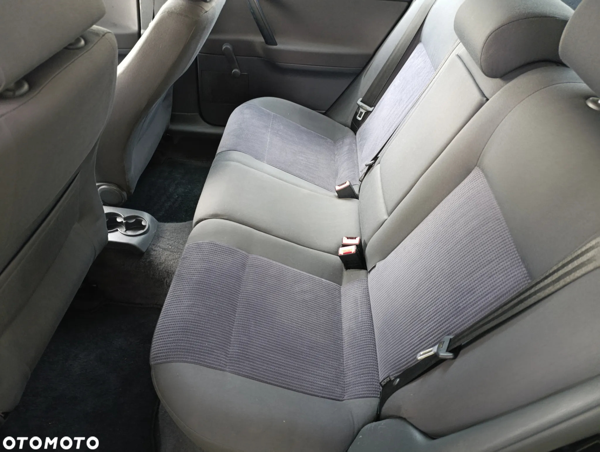 Volkswagen Polo 1.4 - 16