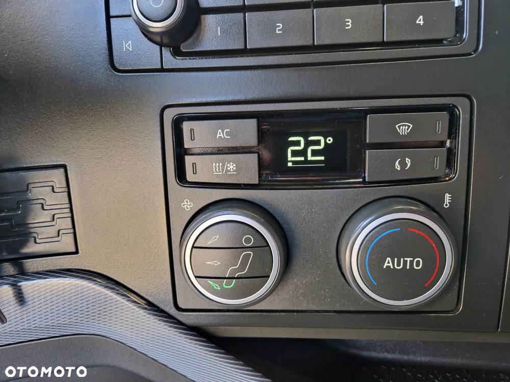 Volvo FH5 460 I-SAVE STANDARD / ACC / I- PARK COOL / TV / POLSKI SALON - 36