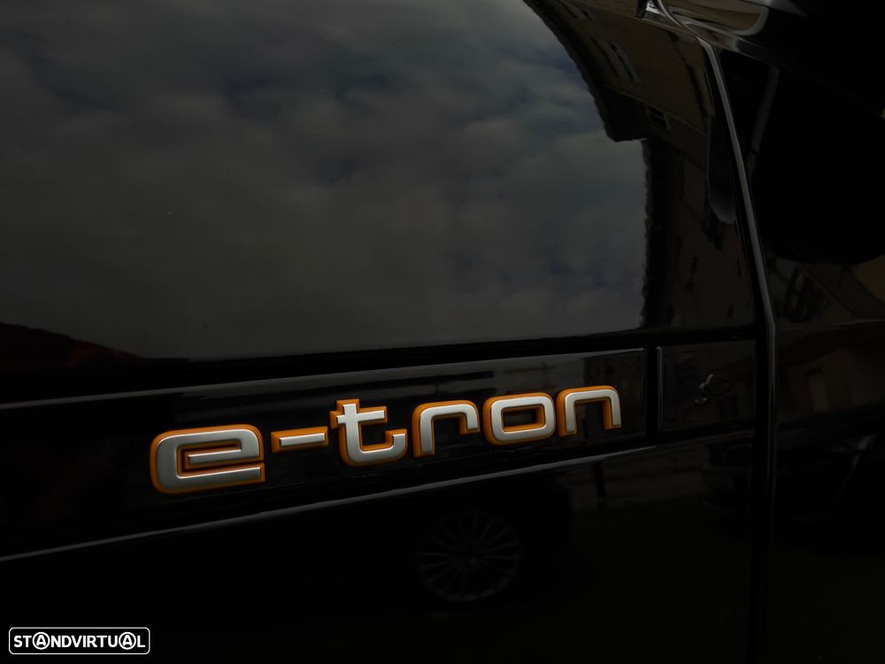 Audi e-tron 50 quattro Advanced - 16