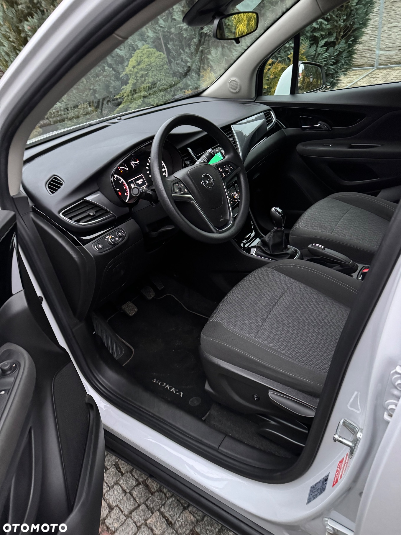 Opel Mokka 1.6 Essentia S&S - 10