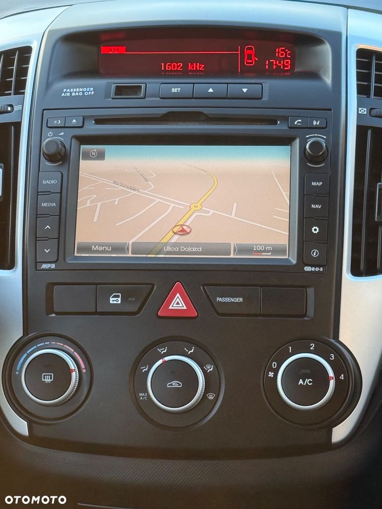 Kia Ceed - 28