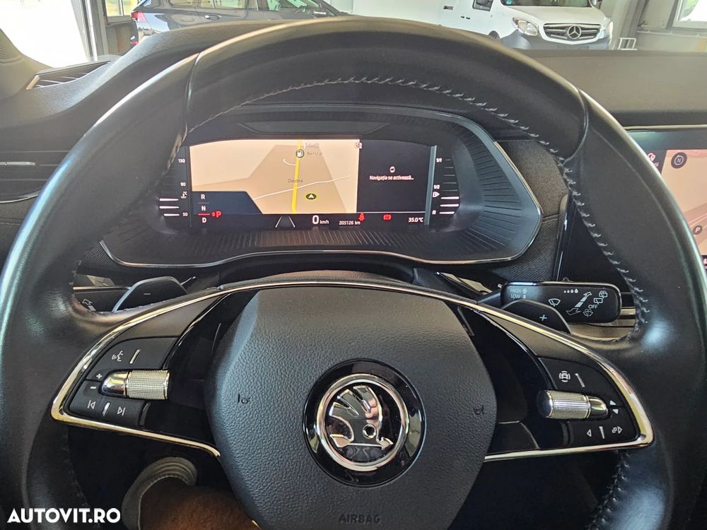 Skoda Octavia 2.0 TDI DSG Premium Edition - 5