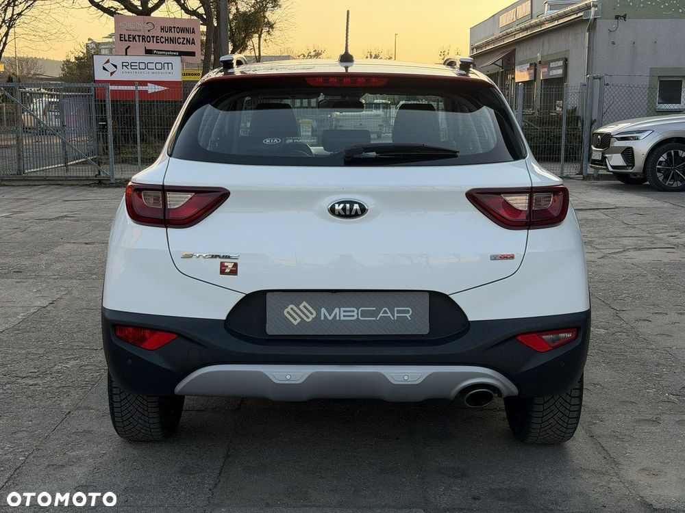 Kia Stonic 1.0 T-GDI L - 6
