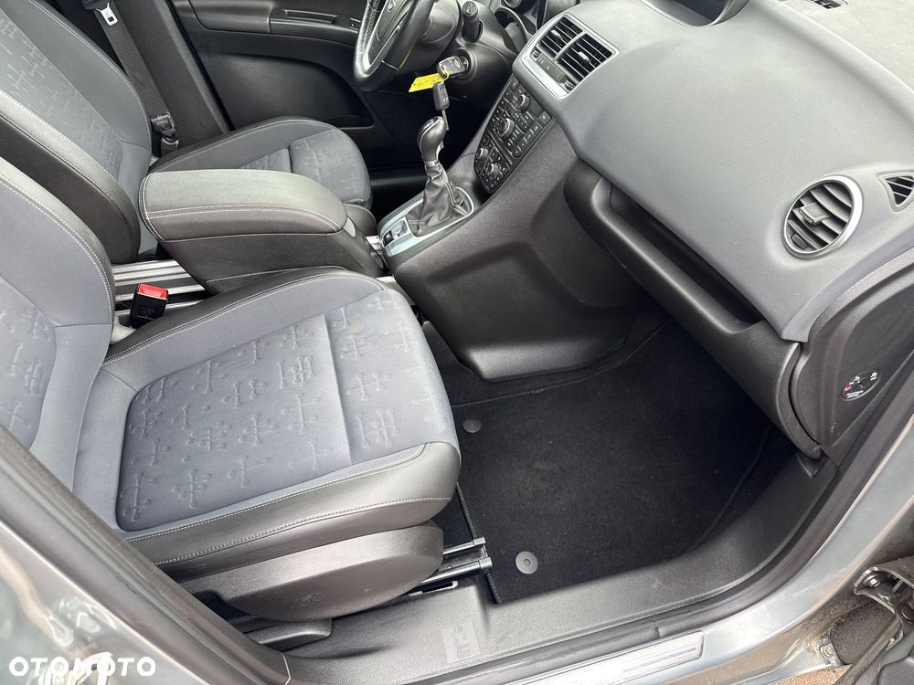 Opel Meriva - 18