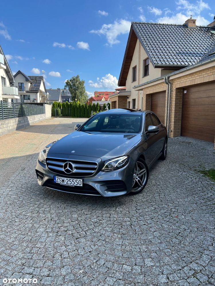 Mercedes-Benz Klasa E 220 d 9G-TRONIC - 1