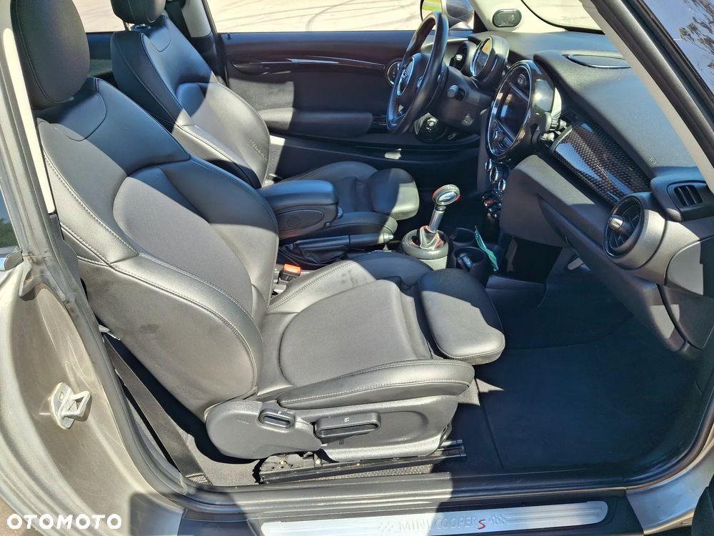 MINI Cooper S - 19