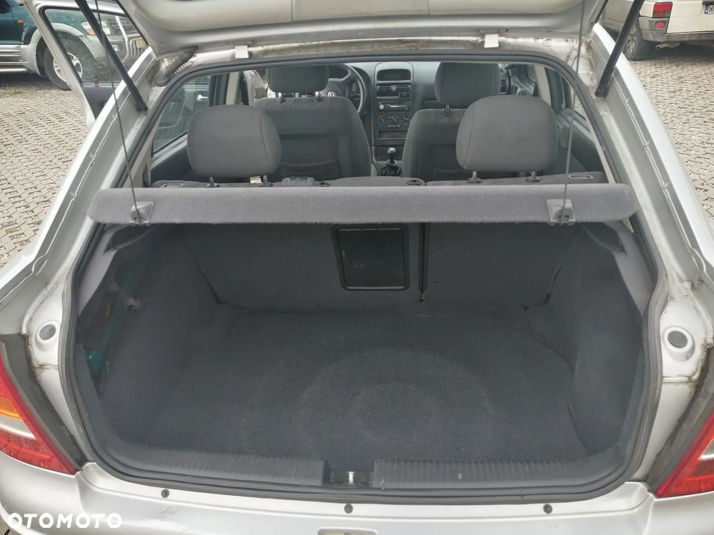 Opel Astra 1.2 Start - 14