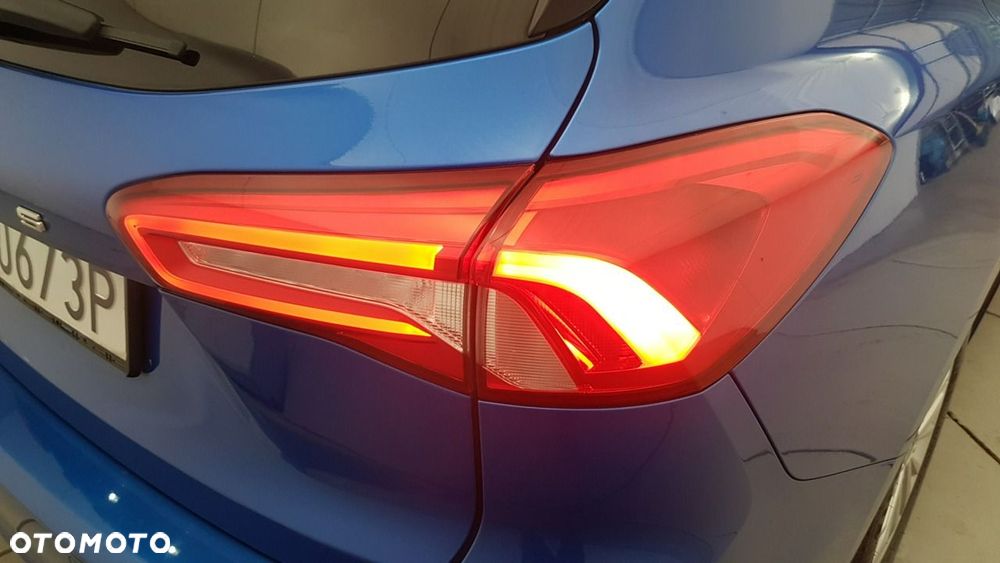 Ford Focus - 12