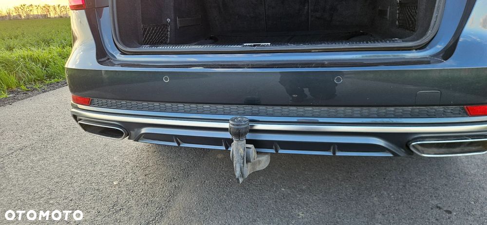 Audi A4 Avant 40 TDI Quattro S Line S tronic - 13