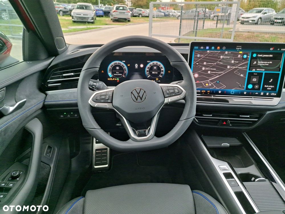 Volkswagen Passat 2.0 TSI 4Mot R-Line DSG - 22