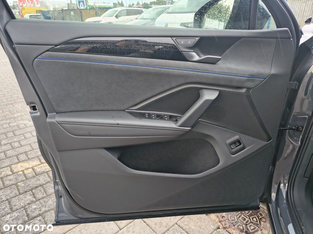 Volkswagen Tayron 2.0 TDI SCR 4Mot R-Line Plus DSG - 15