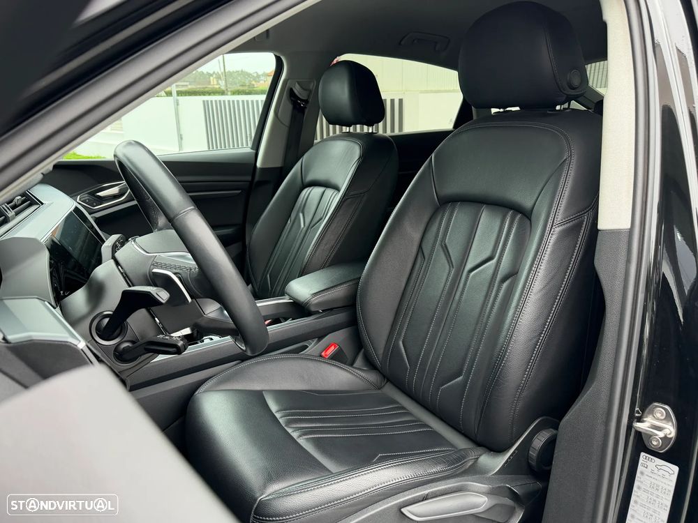 Audi Q8 e-Tron Sportback 55 quattro S line - 9