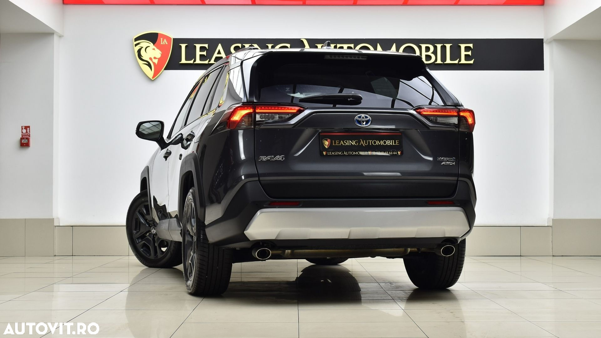 Toyota RAV4 - 5