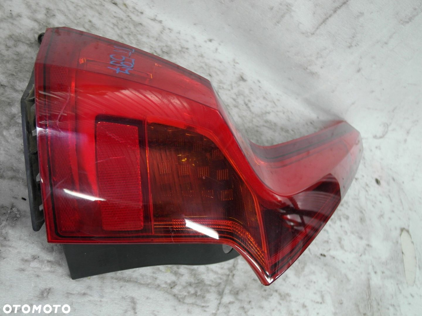 VOLVO V90 LAMPA TYLNA LEWA - 4
