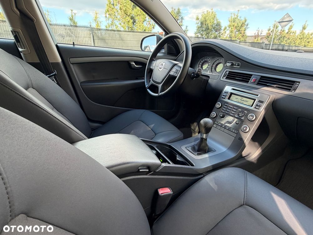 Volvo V70 2.0D Summum - 17