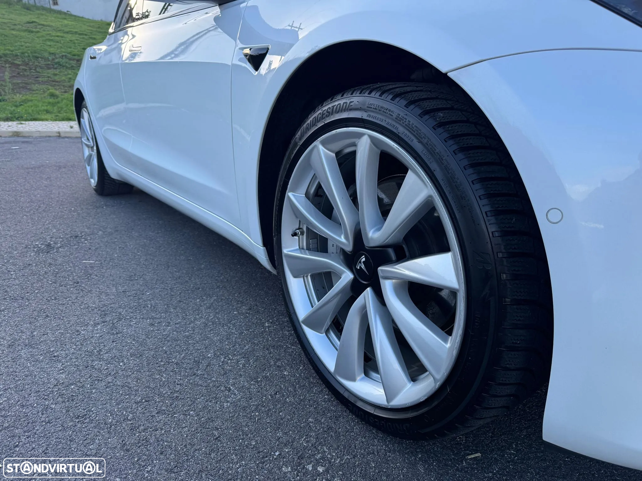 Tesla Model 3 Long-Range Dual Motor AWD - 9