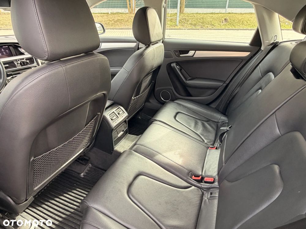 Audi A4 Limousine 2.0 TFSI Quattro Line S tronic - 29