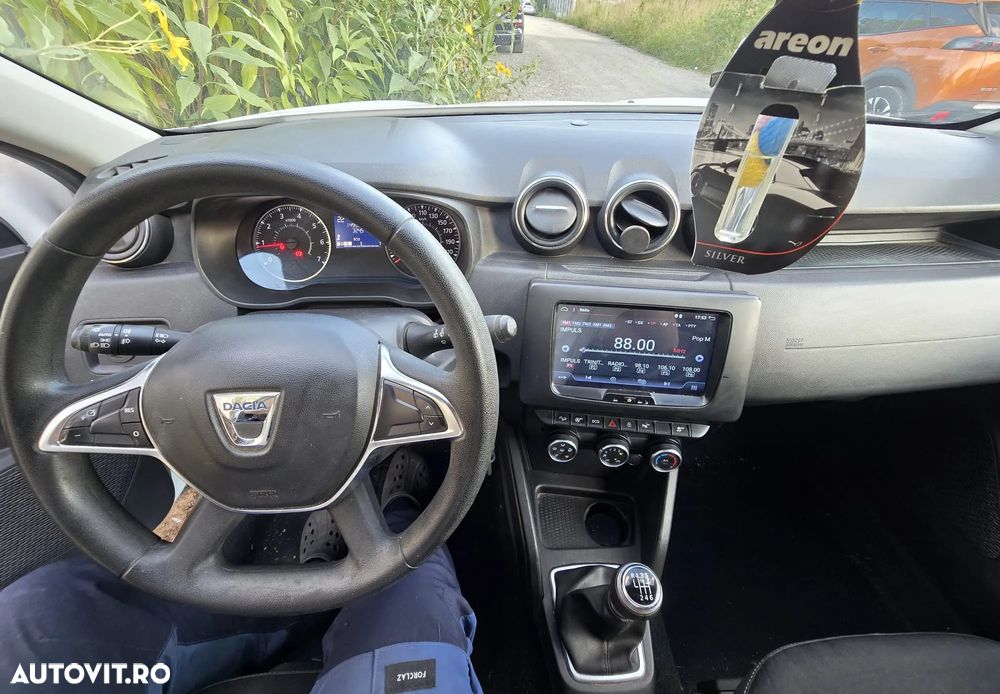 Dacia Duster 1.5 dCi 4x4 Ambiance - 10