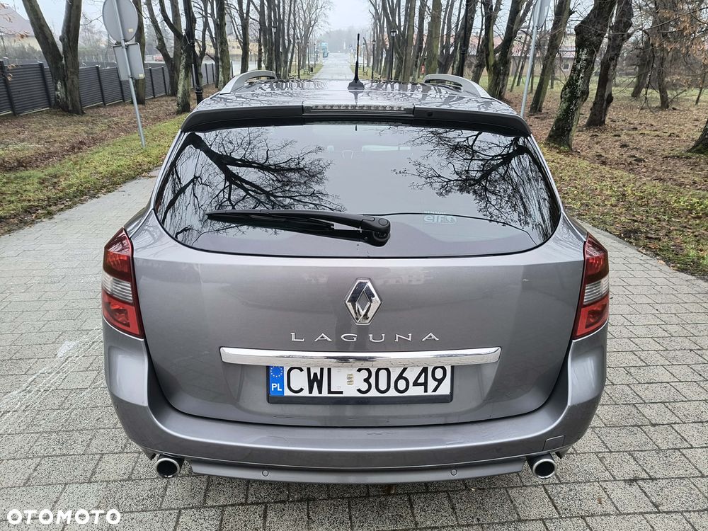 Renault Laguna dCi 180 FAP Initiale - 7