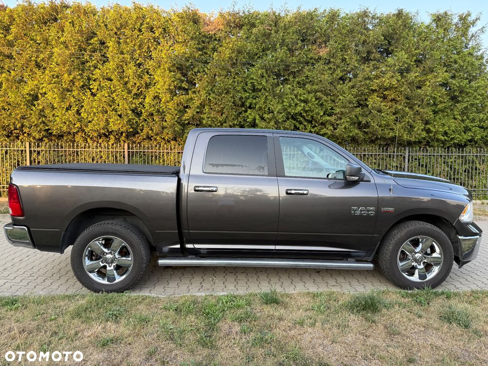 RAM 1500 Crew Cab Shortbed Bighorn - 19