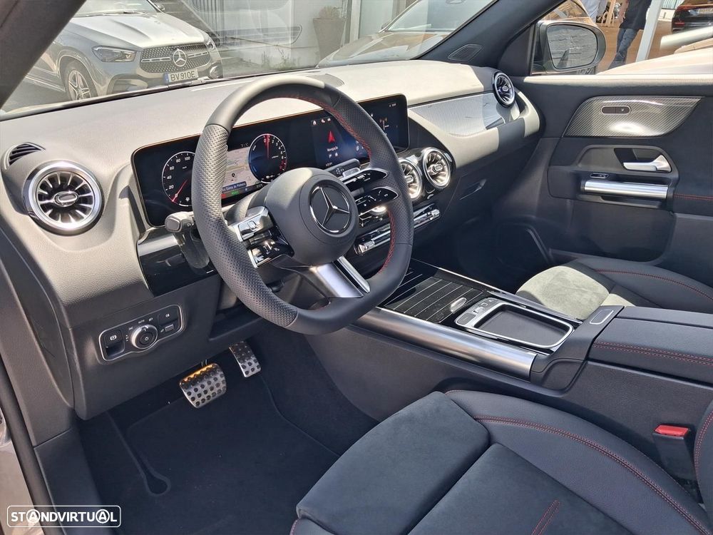 Mercedes-Benz GLA 250 e AMG Line - 11