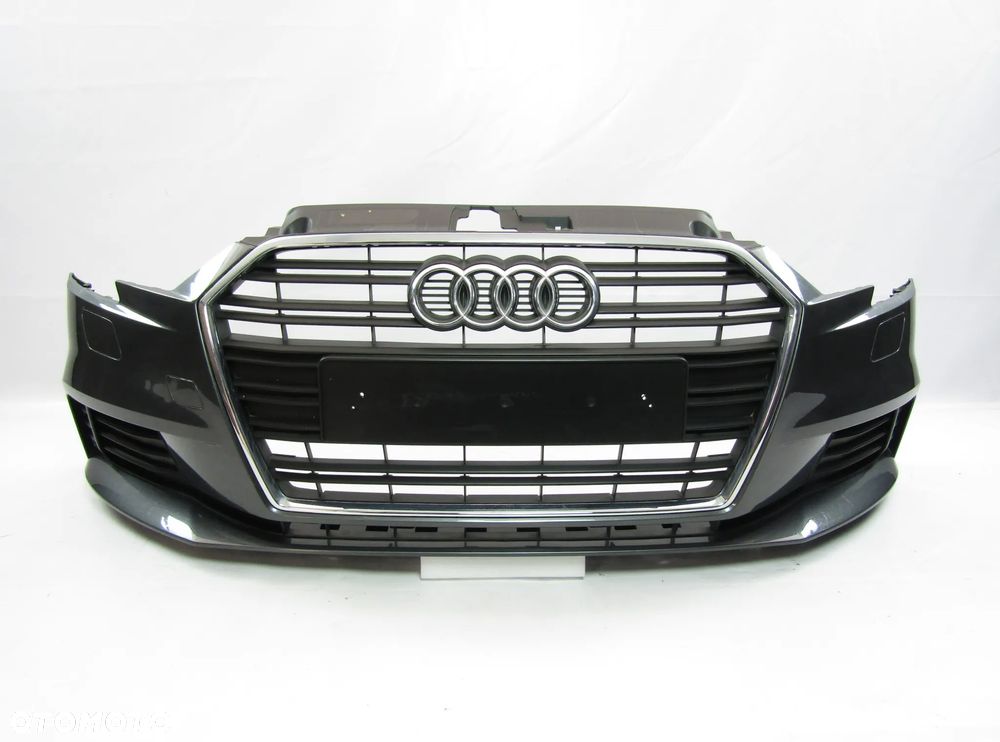 Zderzak przedni Audi A3 8V 16 - 20 Sprysk. Lakier LZ7S - 6