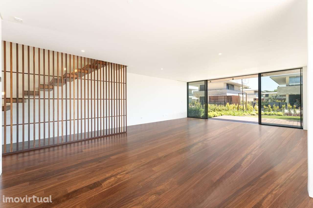 Moradia Geminada T3 com piscina, Areia, Cascais - Grande imagem: 2/58