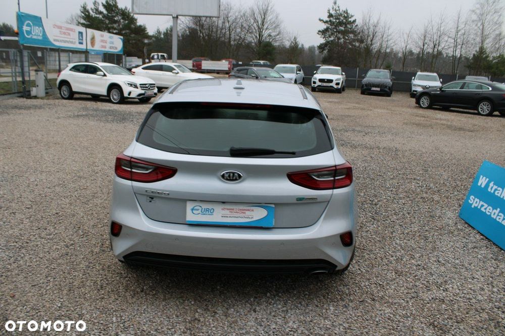 Kia Ceed - 7