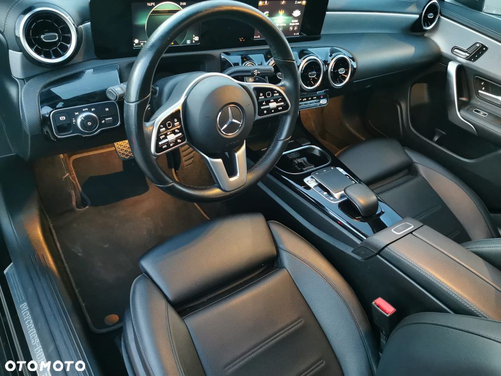 Mercedes-Benz CLA - 20