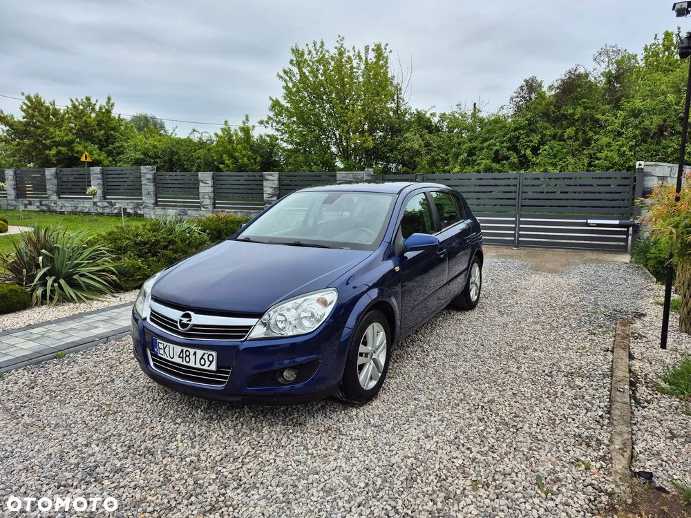 Opel Astra - 1