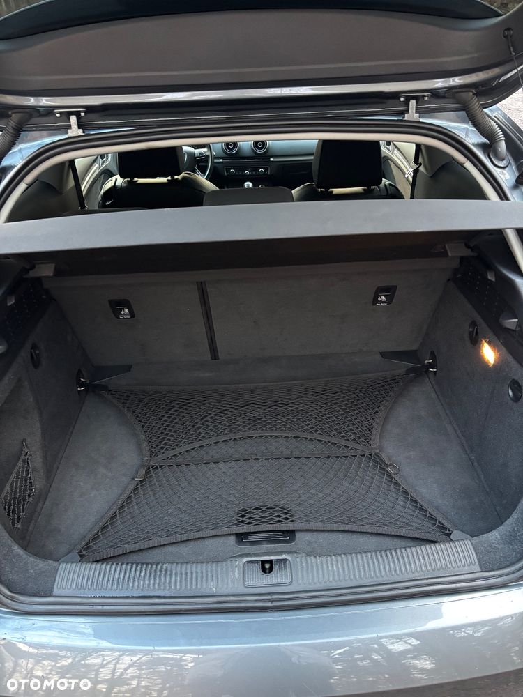 Audi A3 3-drzwiowe 1.8 TFSI Ambiente S tronic - 10