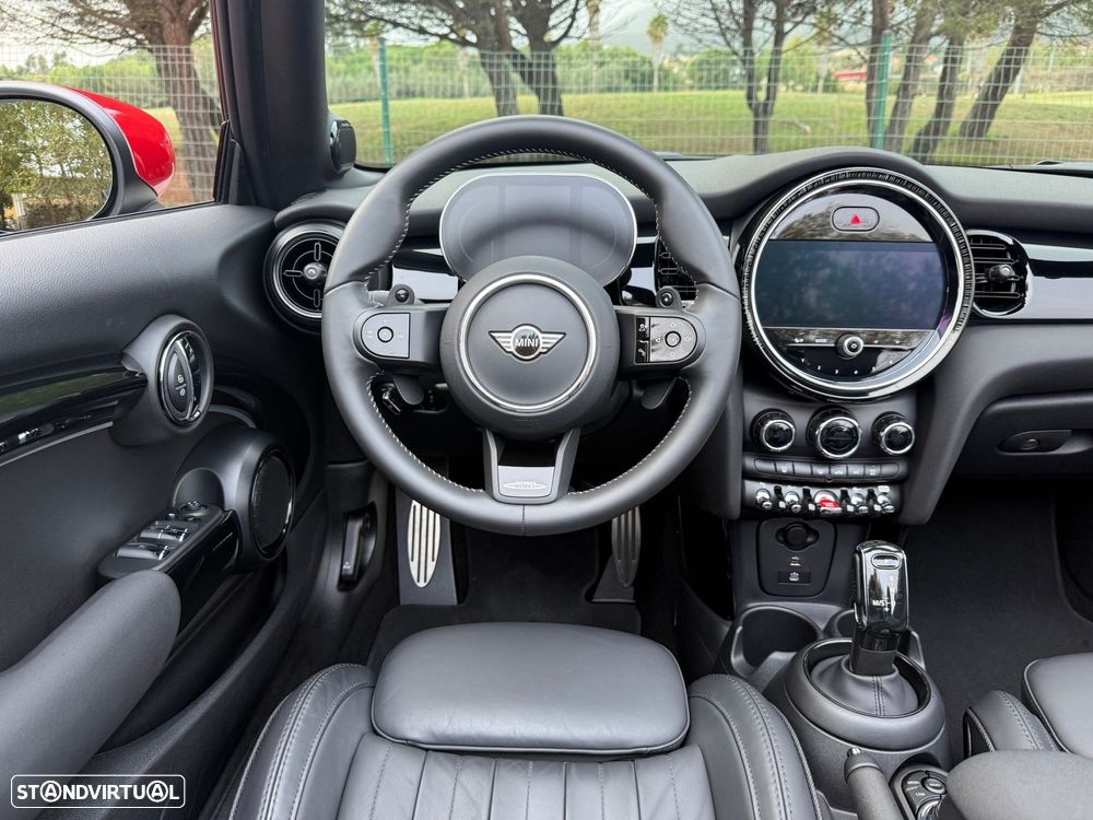 MINI Cabrio John Cooper Works Plus Auto Desportiva - 38