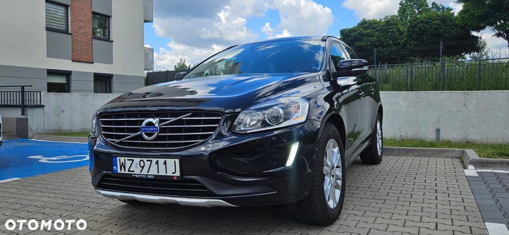 Volvo XC 60 D4 AWD Momentum - 3