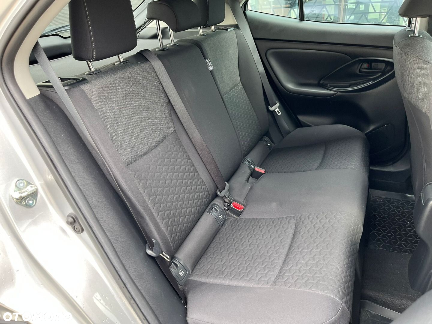 Toyota Yaris Cross Hybrid 1.5 Comfort - 7