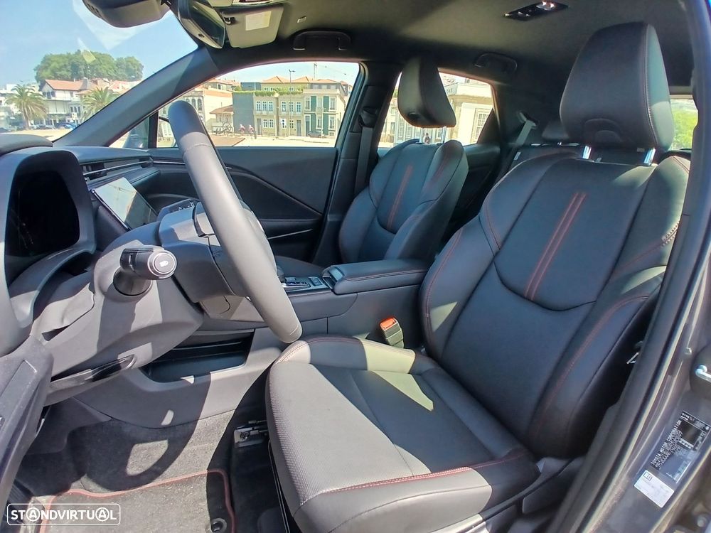 Lexus LBX Elegant - 15