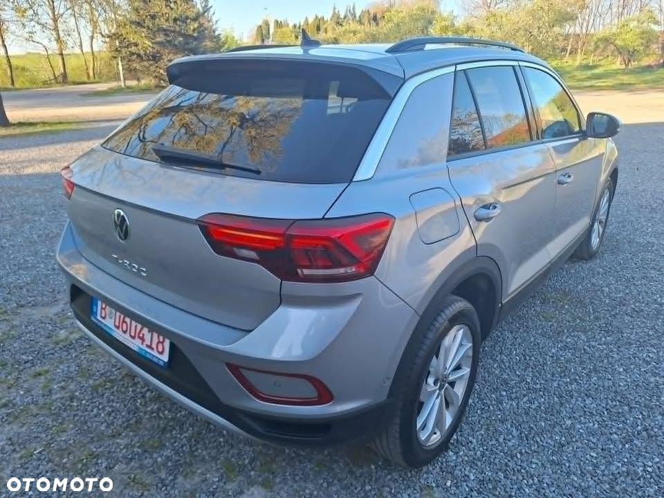 Volkswagen T-Roc - 14