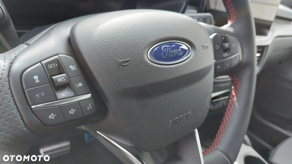 Ford Kuga 1.5 EcoBoost FWD ST-Line X - 13